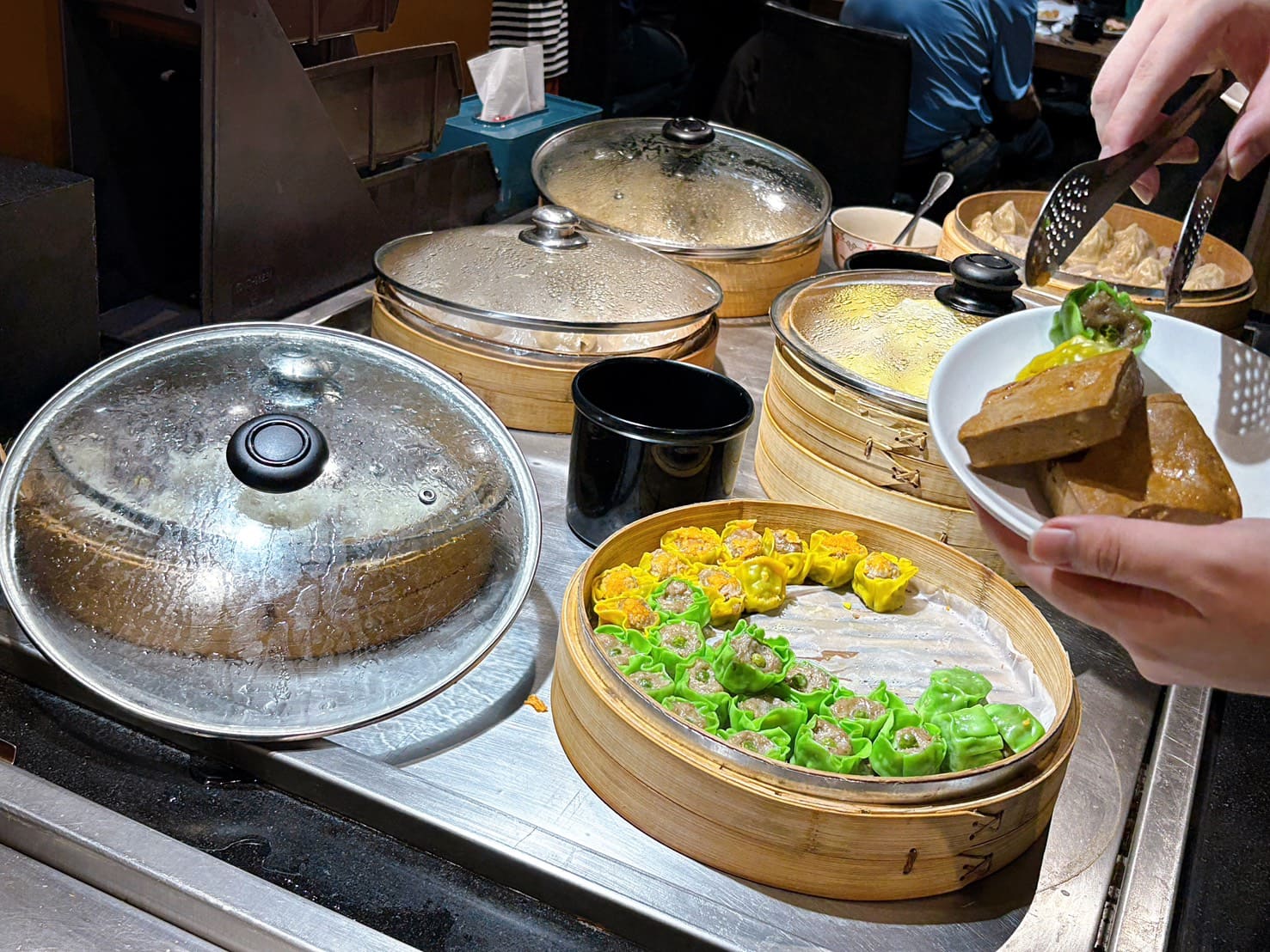 《中和美食》我家牛排中和旗艦店，高CP值上百道自助吧吃到飽(菜單) @神農太太底家
