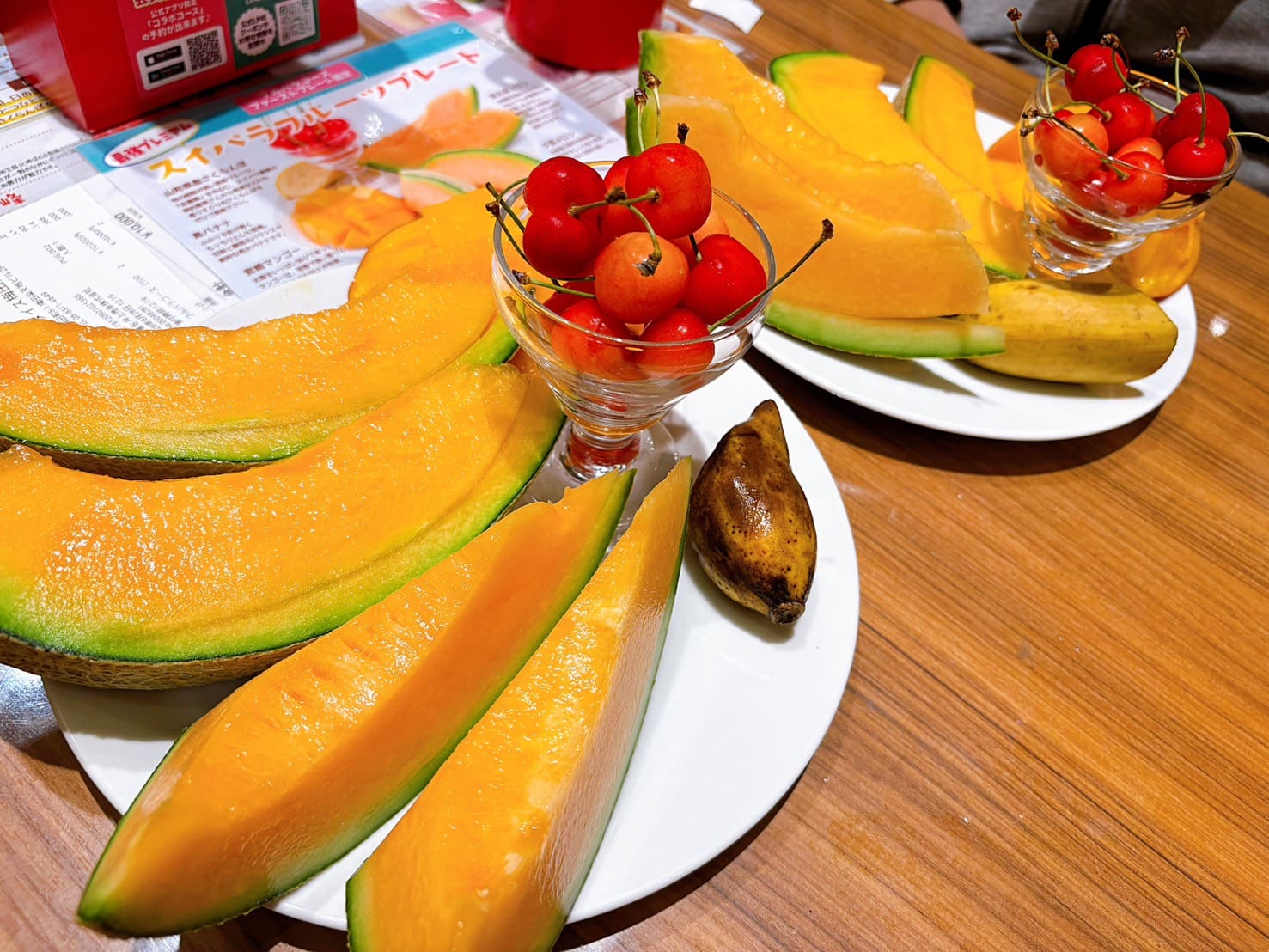 《大阪美食》Sweets Paradise 梅田店，櫻桃哈密瓜芒果等高級水果甜點義大利麵吃到飽(訂位 價目表) @神農太太底家