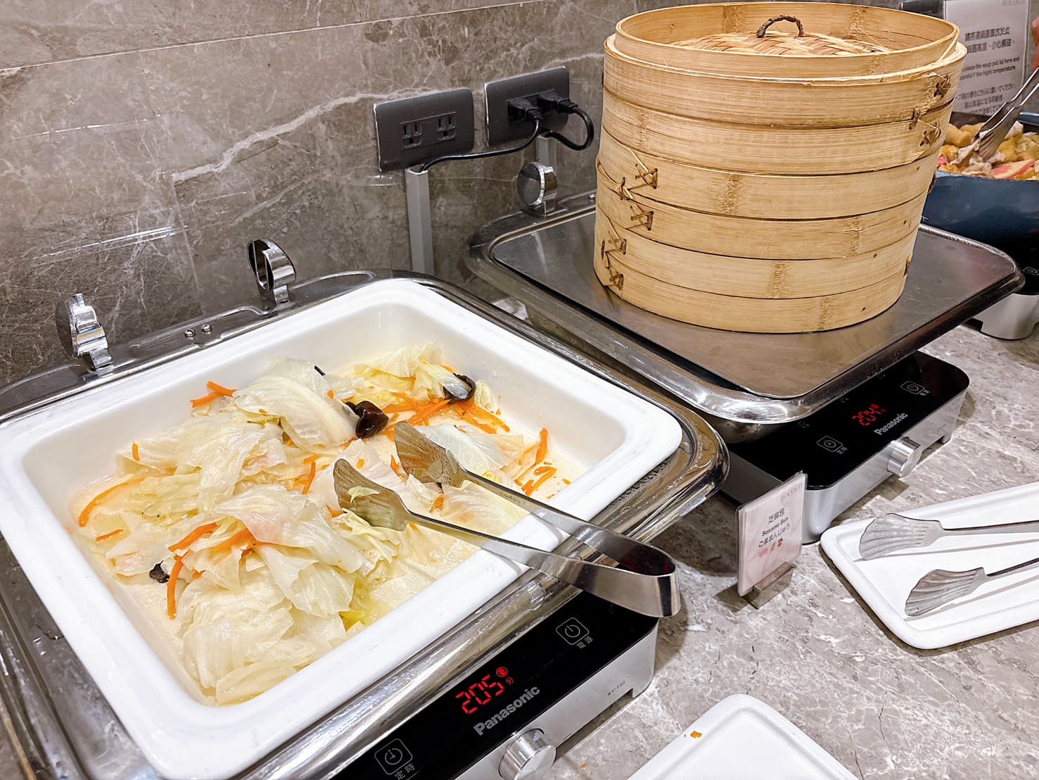 《中山區美食》漢普頓酒店洛可可茶苑，399元超便宜飯店早午餐吃到飽(價目表 訂位) @神農太太底家
