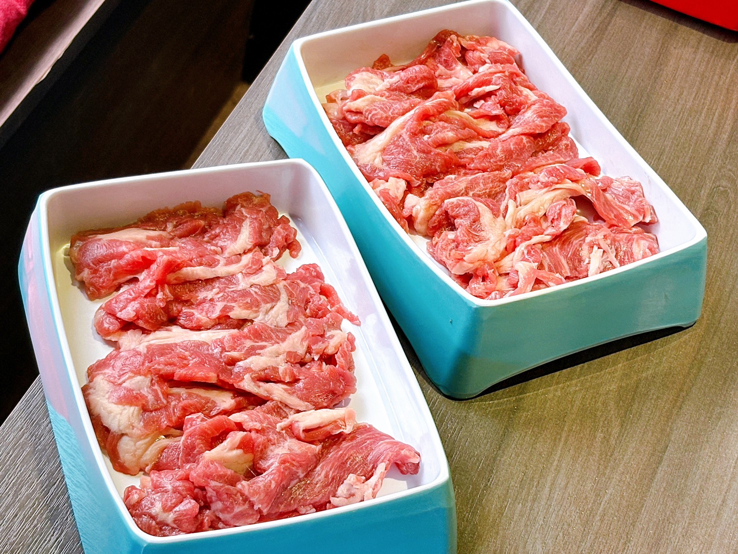 《桃園美食》大漠紅頂級蒙古鍋，溫體肉品質絕佳，單點品質吃到飽(菜單 價錢) @神農太太底家