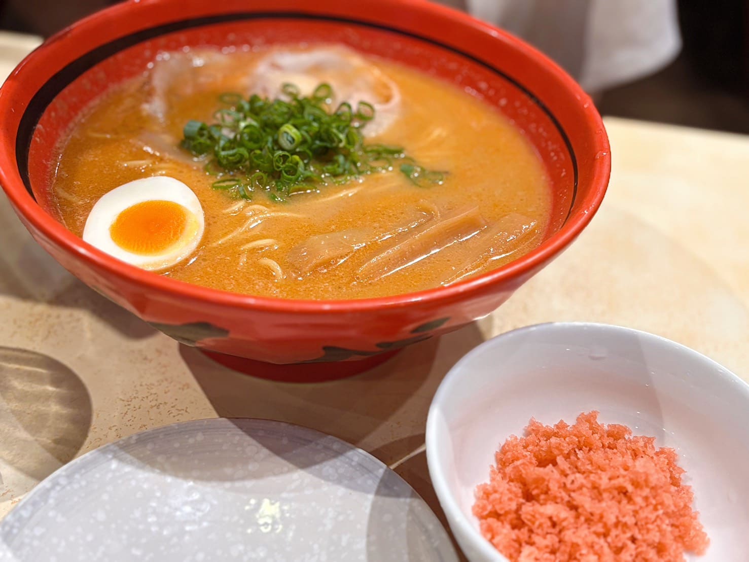 《信義區美食》一幻拉麵台北信義店，北海道人氣拉麵蝦味湯頭超濃郁(菜單) @神農太太底家