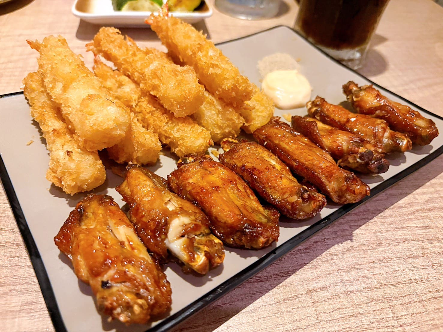 《中山美食》十二燒條通店，699元超猛不限時吃到飽居酒屋（菜單） @神農太太底家
