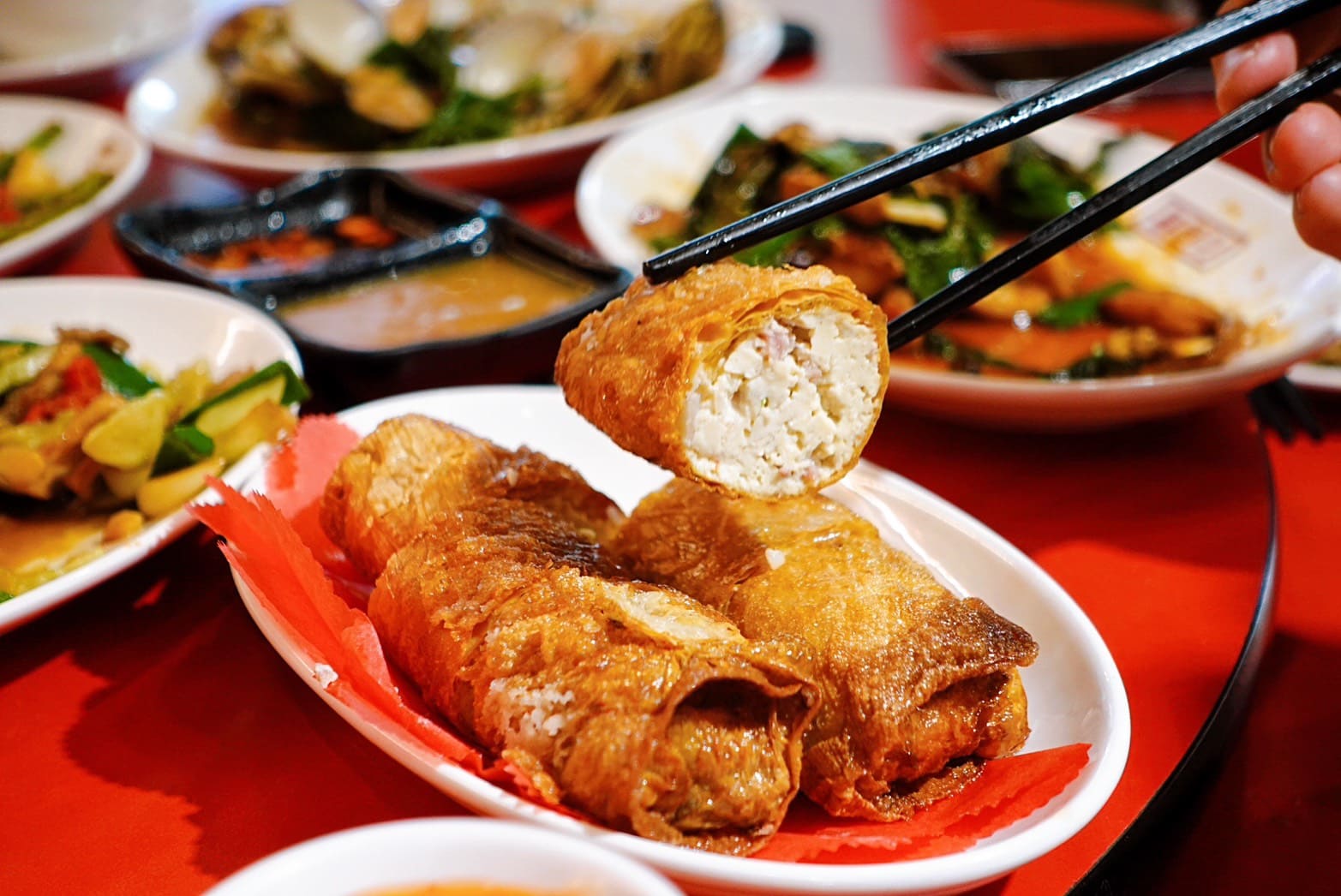 《士林美食》鵝肉川劍潭總店，超人氣熱炒300元芋頭米粉吃到飽（菜單） @神農太太底家