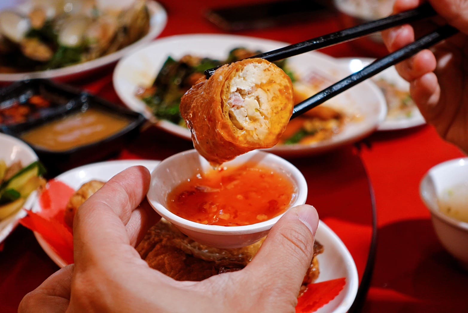 《士林美食》鵝肉川劍潭總店，超人氣熱炒300元芋頭米粉吃到飽（菜單） @神農太太底家