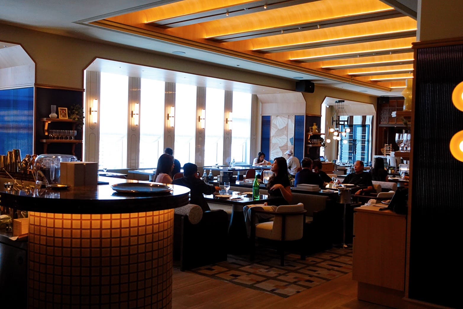 《大巨蛋美食》The Grill by A CUT，全台唯一米其林一星牛排館新品牌(菜單) @神農太太底家