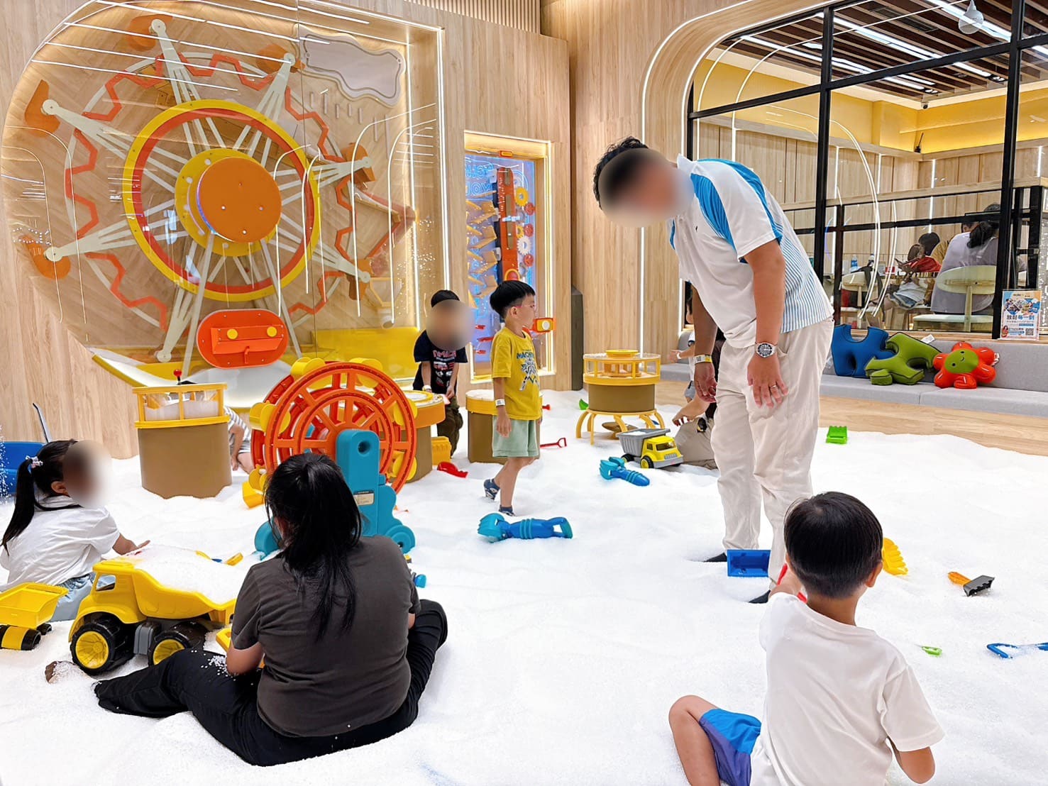 《新莊親子》享樂園，新開幕不限時兩層樓室內樂園只要450元(票價) @神農太太底家